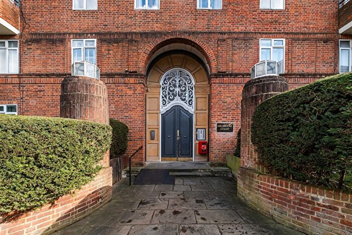 3 Bedroom Flat To Rent In Keswick Road, London, SW15