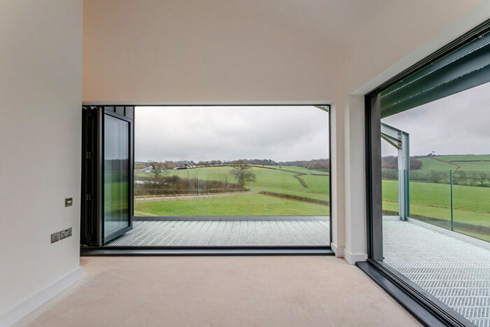 5 Bedroom Detached House For Sale In Spreyton, Crediton, EX17