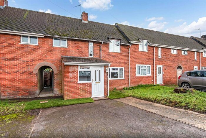 2 Bedroom Terraced House For Sale In King George Road, Andover, SP10