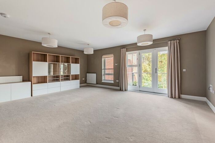 2 Bedroom Apartment To Rent In Cholsey Meadows, Cholsey, OX10