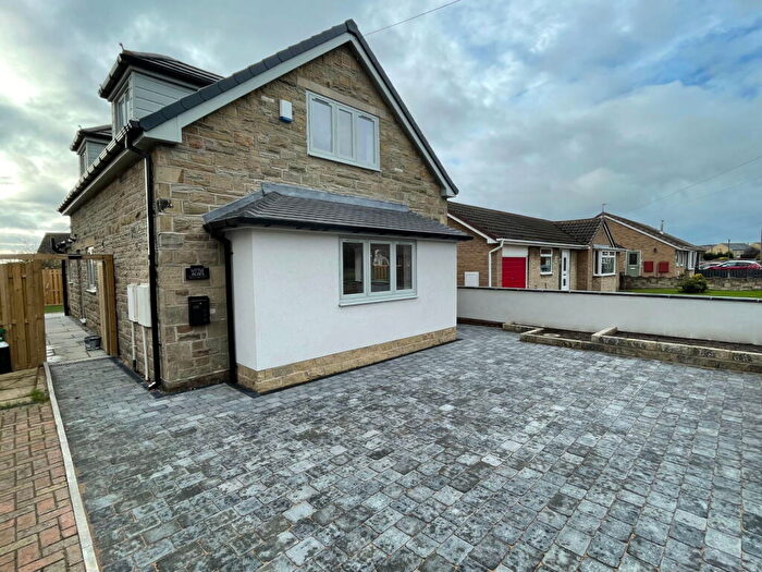 2 Bedroom Detached House For Sale In Back Lane West, Royston, S71