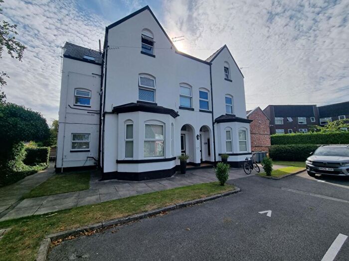 1 Bedroom Flat For Sale In Roebuck Lane, Sale, M33