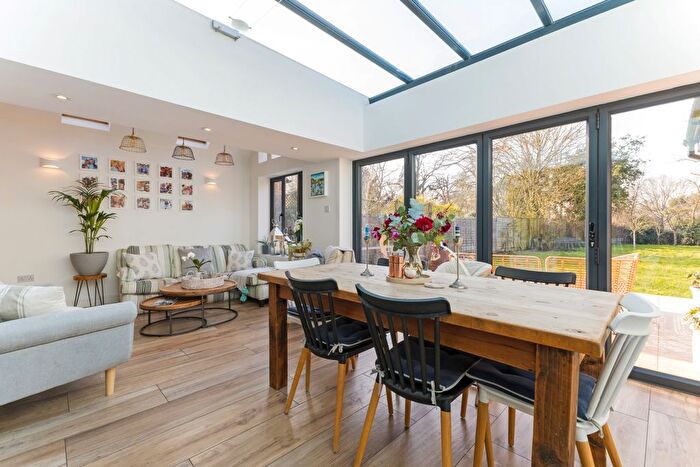 4 Bedroom Detached House For Sale In Marlow Road, Bisham, SL7