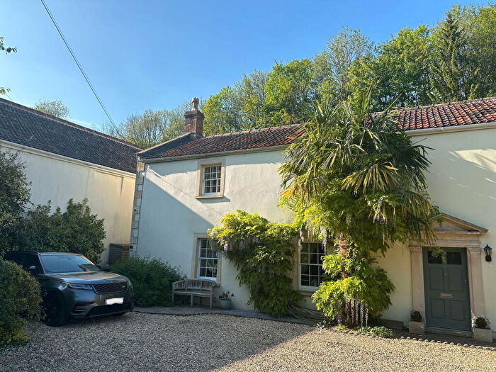 4 Bedroom Semi-Detached House For Sale In The Mill Masters House, Back Lane, Darshill, Shepton Mallet, BA4
