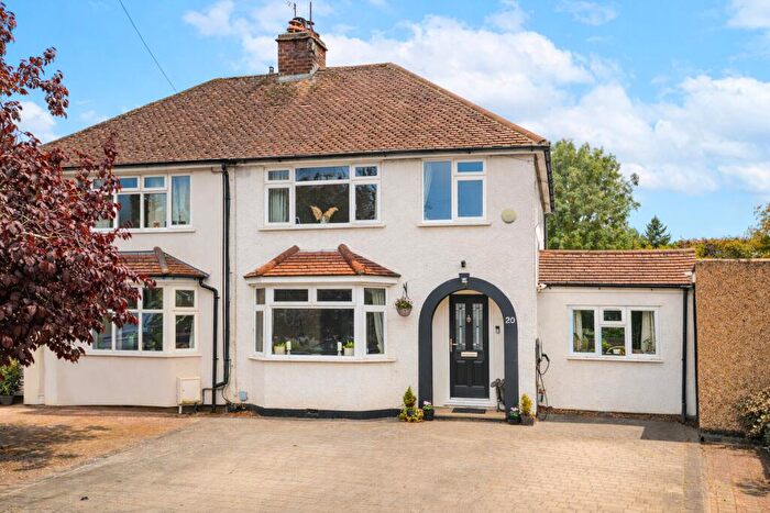 4 Bedroom Semi-Detached House For Sale In Roestock Gardens, Colney Heath, St. Albans, Hertfordshire, AL4