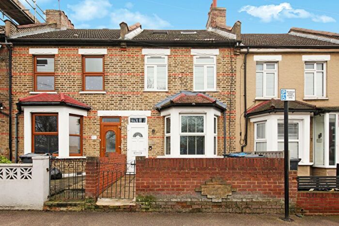 4 Bedroom Terraced House For Sale In Northwood Road, Thornton Heath, CR7
