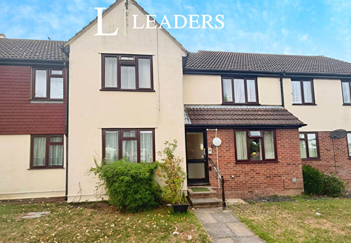 2 Bedroom Flat To Rent In Red Lion Lane, CM17