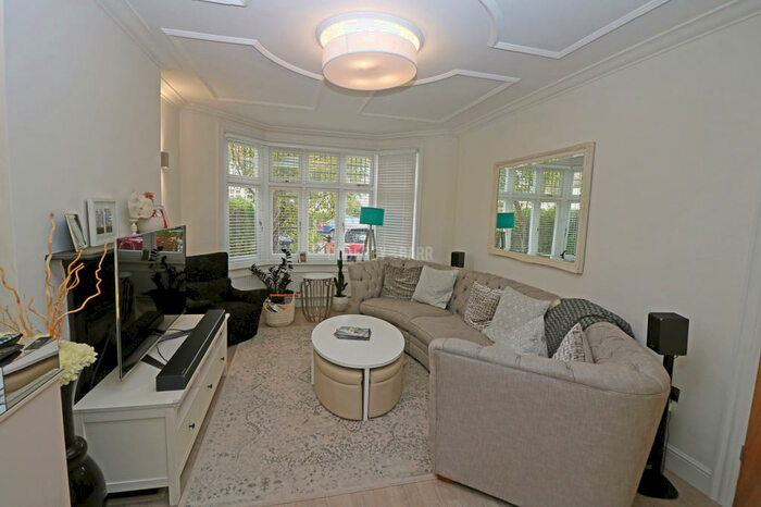 5 Bedroom Semi-Detached House To Rent In Corringham Road, Hampstead Garden Suburb Borders / Golders Green, NW11