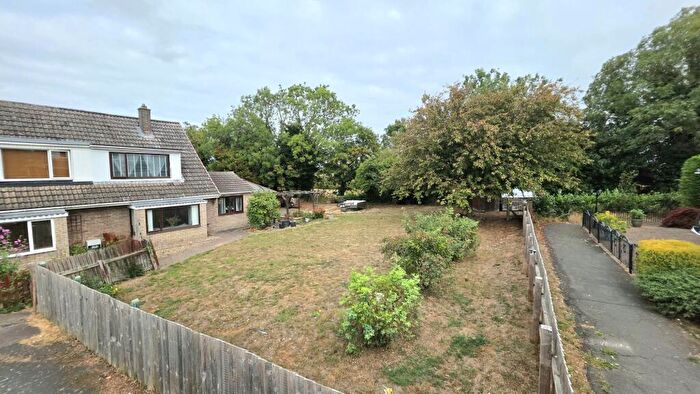 3 Bedroom Semi-Detached House For Sale In Thorold Avenue, Cranwell, NG34