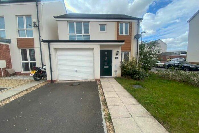 3 Bedroom Property To Rent In Kenney Street, Bristol, BS13