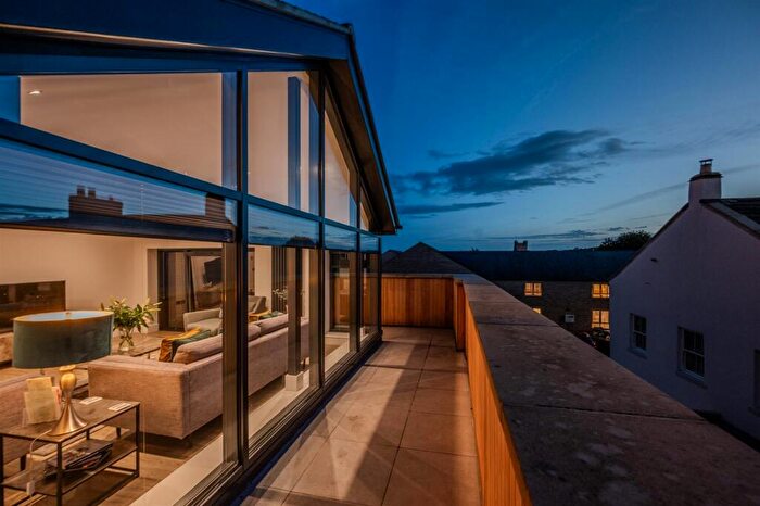 4 Bedroom Detached House For Sale In Flints Terrace, Richmond, DL10