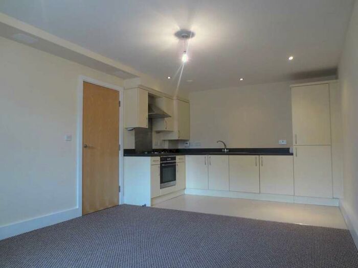 2 Bedroom Apartment To Rent In Clarendon Place Wellington Road, Eccles, M30