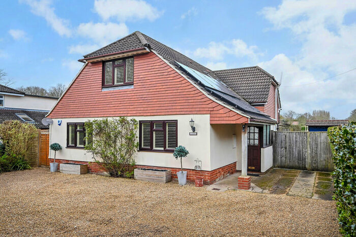 5 Bedroom Detached House For Sale In Liberty Road, Newtown, PO17