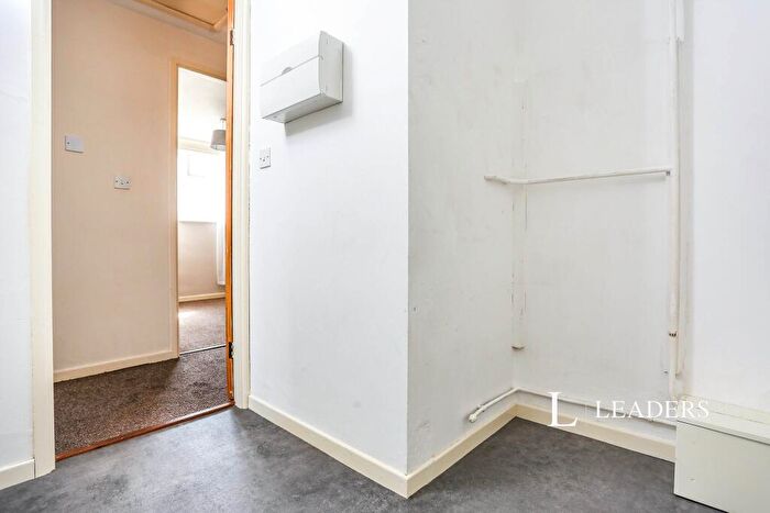 1 Bedroom Maisonette To Rent In Kilnbrook Avnue, NG5