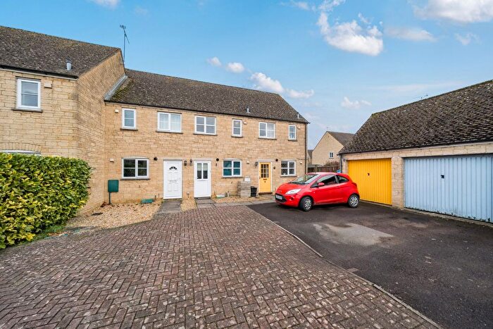 2 Bedroom Terraced House For Sale In Swansfield, Lechlade, Gloucestershire, GL7