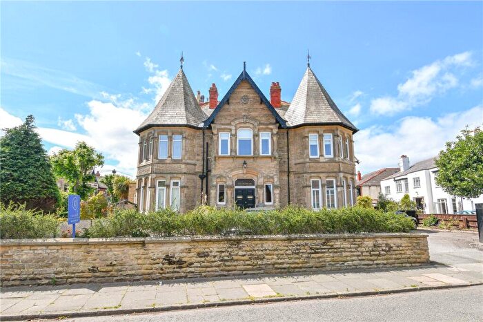 2 Bedroom Flat For Sale In Hilbre Road, West Kirby, Wirral, CH48