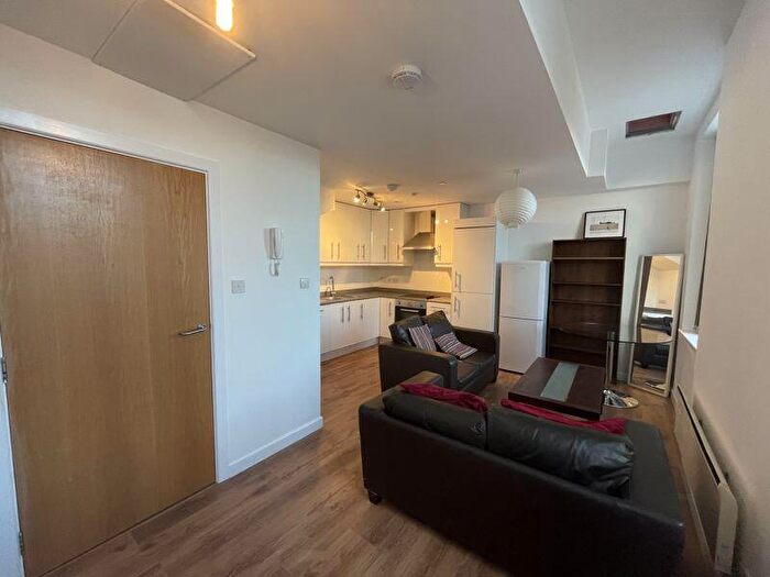 1 Bedroom Flat To Rent In Grainger Street, Newcastle Upon Tyne, NE1