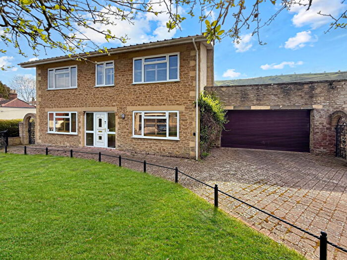 4 Bedroom Detached House For Sale In Downsview, Edington, Westbury, BA13