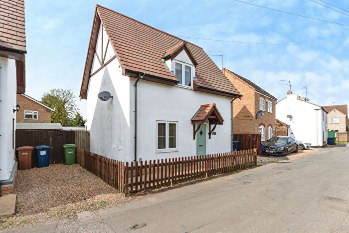 2 Bedroom Detached House For Sale In Ingles Lane, Doddington, March, PE15