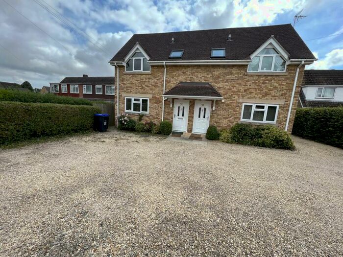 3 Bedroom House To Rent In Woodcock Road, Warminster, Wiltshire, BA12