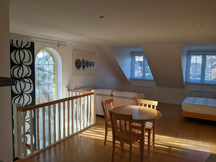 Studio To Rent In Corvette Avenue, Warsash, Hampshire, SO31