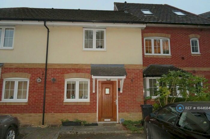 2 Bedroom Terraced House To Rent In Grove Place, Winchester, SO22