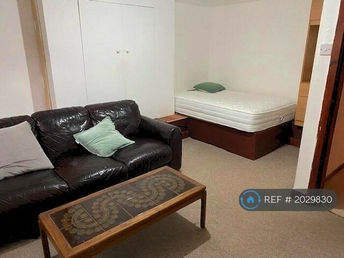 Studio To Rent In Manley Road, Manchester, M16