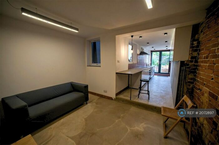 1 Bedroom Flat To Rent In B, Reading, RG1