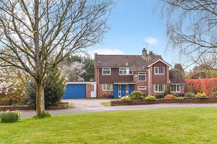 4 Bedroom Detached House For Sale In Lynch Down, Funtington, PO18