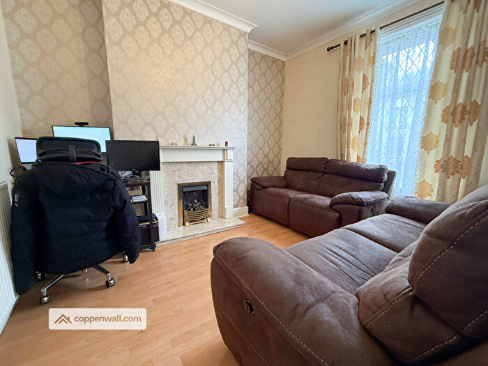 3 Bedroom Terraced House To Rent In Park Street, Haslingden, Rossendale, BB4