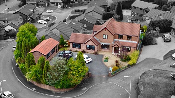 6 Bedroom Detached House For Sale In Clos Sant Teilo, Llangyfelach, Swansea, West Glamorgan, SA5