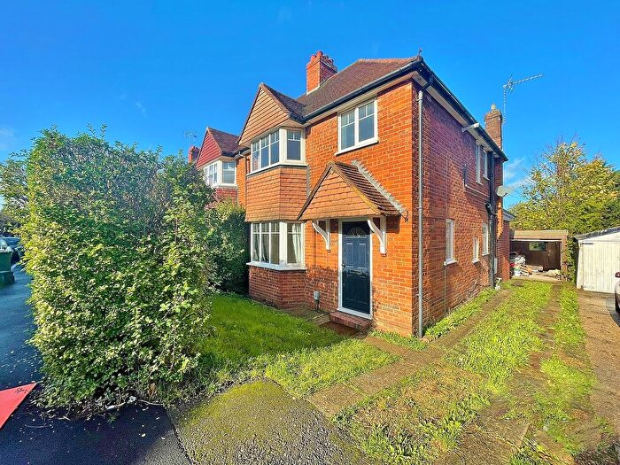 4 Bedroom Semi-Detached House To Rent In Ashenden Road, Guildford, Surrey, GU2