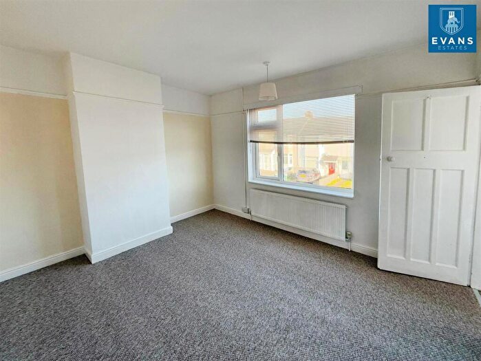 2 Bedroom Terraced House For Sale In Chesterton Road, Coventry, CV6