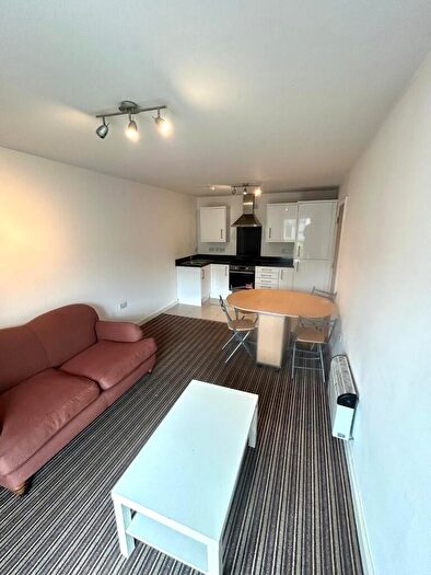 2 Bedroom Apartment To Rent In Richmond Road, Cardiff(City), CF24