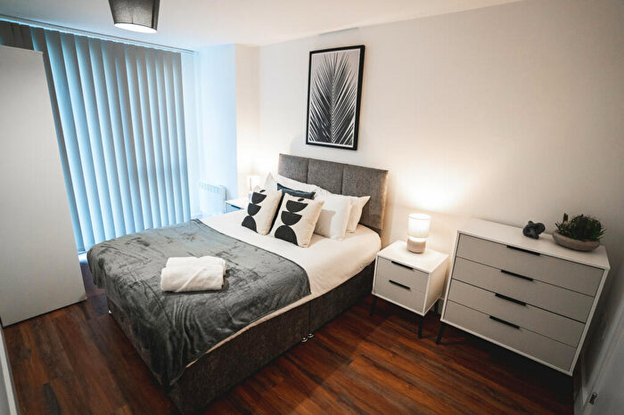 2 Bedroom Apartment To Rent In Great Central, Sheffield, Yorkshire, S3