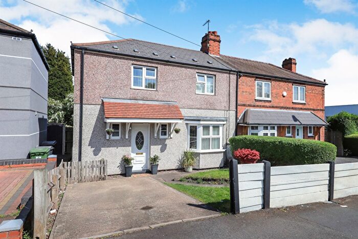 3 Bedroom Semi Detached House For Sale In Wilkinson Avenue, Bilston, WV14