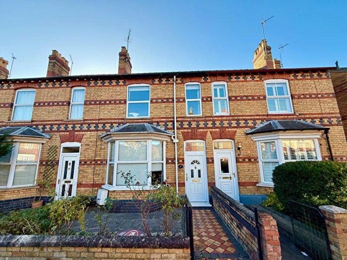 3 Bedroom Terraced House For Sale In Victorian Home In Walking Distance To Town Centre, PE9