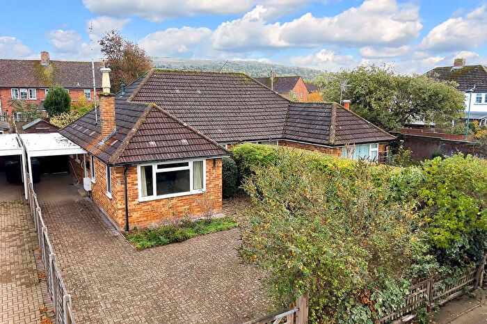 2 Bedroom Semi-detached Bungalow For Sale In Lears Drive, Bishops Cleeve, Cheltenham, GL52