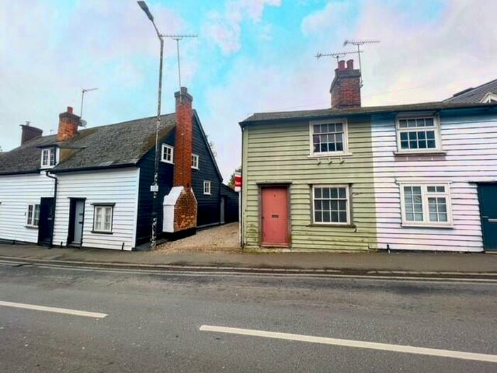 2 Bedroom House To Rent In Central Billericay, CM11