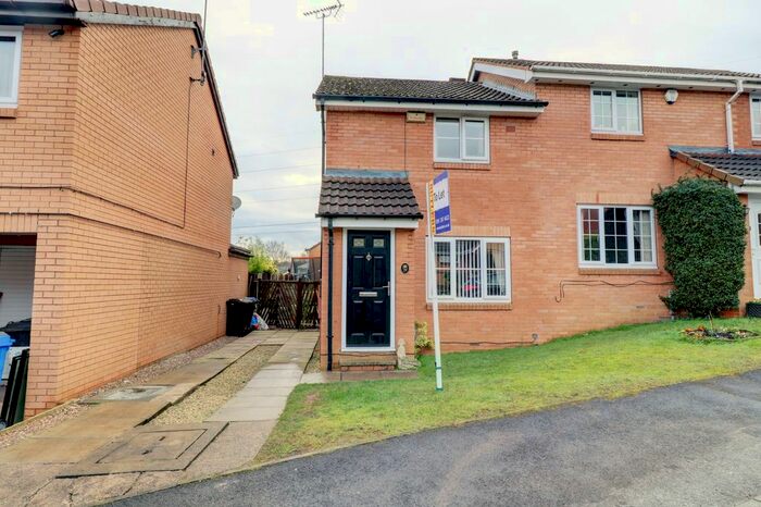 2 Bedroom Semi-Detached House To Rent In Wooldale Drive, Owlthorpe, Sheffield S20