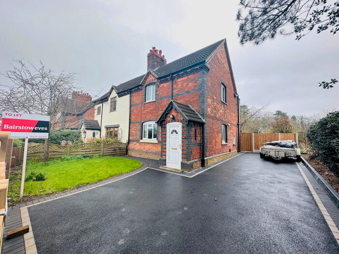 3 Bedroom House To Rent In London Road, Canwell, B75