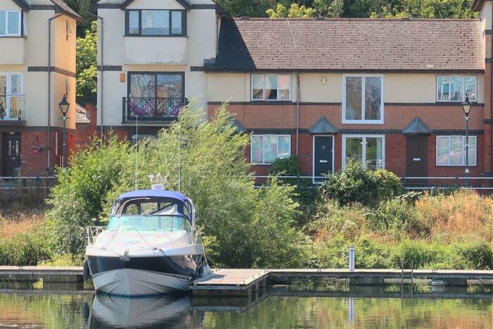 2 Bedroom House To Rent In Plas Glen Rosa, Penarth Marina, CF64