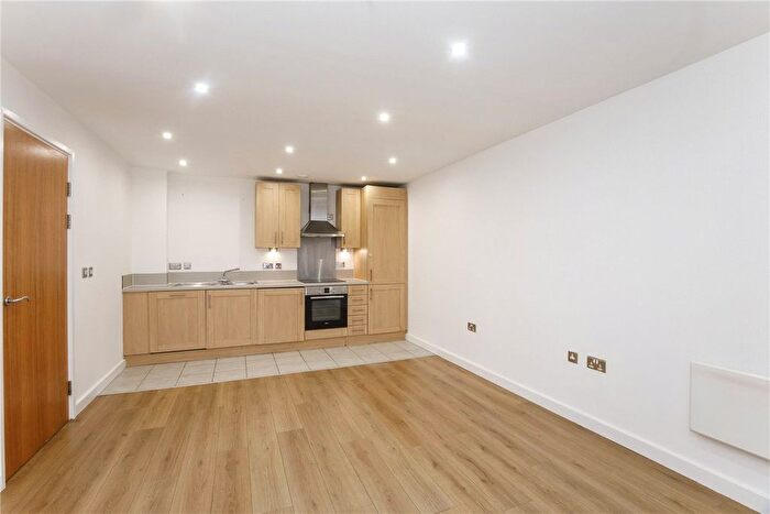 1 Bedroom Flat To Rent In Skeldergate, York, North Yorkshire, YO1