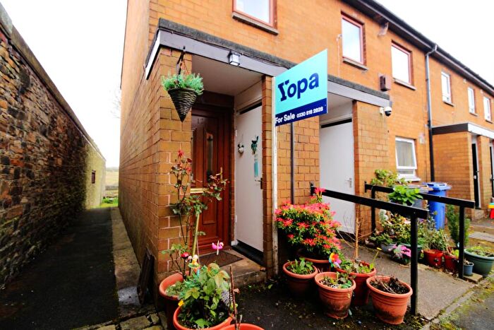 3 Bedroom Apartment For Sale In St. James Close, Accrington, BB5