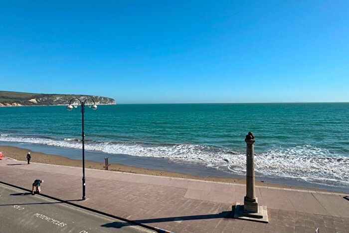 1 Bedroom Flat To Rent In Mermond Place, Swanage, BH19