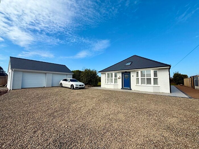 3 Bedroom Bungalow For Sale In Wembury, Pill Road, Hook, Haverfordwest, SA62