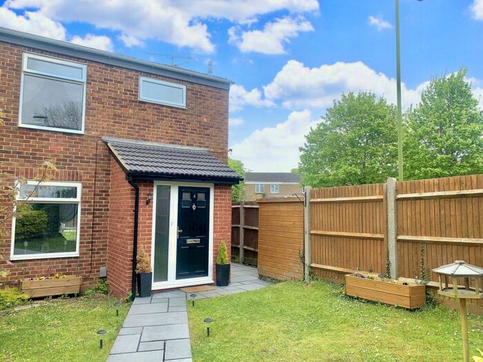 3 Bedroom House To Rent In Mulberry Close, Tring, HP23