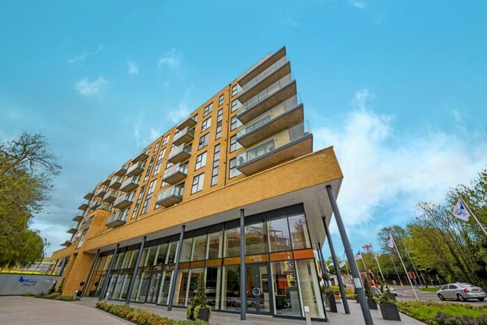 2 Bedroom Apartment To Rent In The Duke, Langley Square, Dartford, DA1