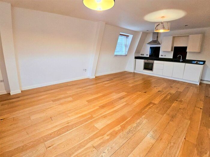 1 Bedroom Apartment To Rent In Waterloo, Frome, Somerset, BA11