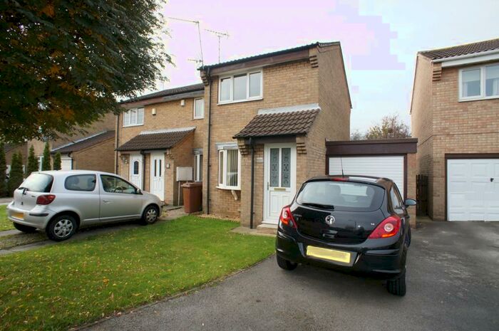 2 Bedroom Semi-Detached House To Rent In Grampian Way, Long Eaton, NG10